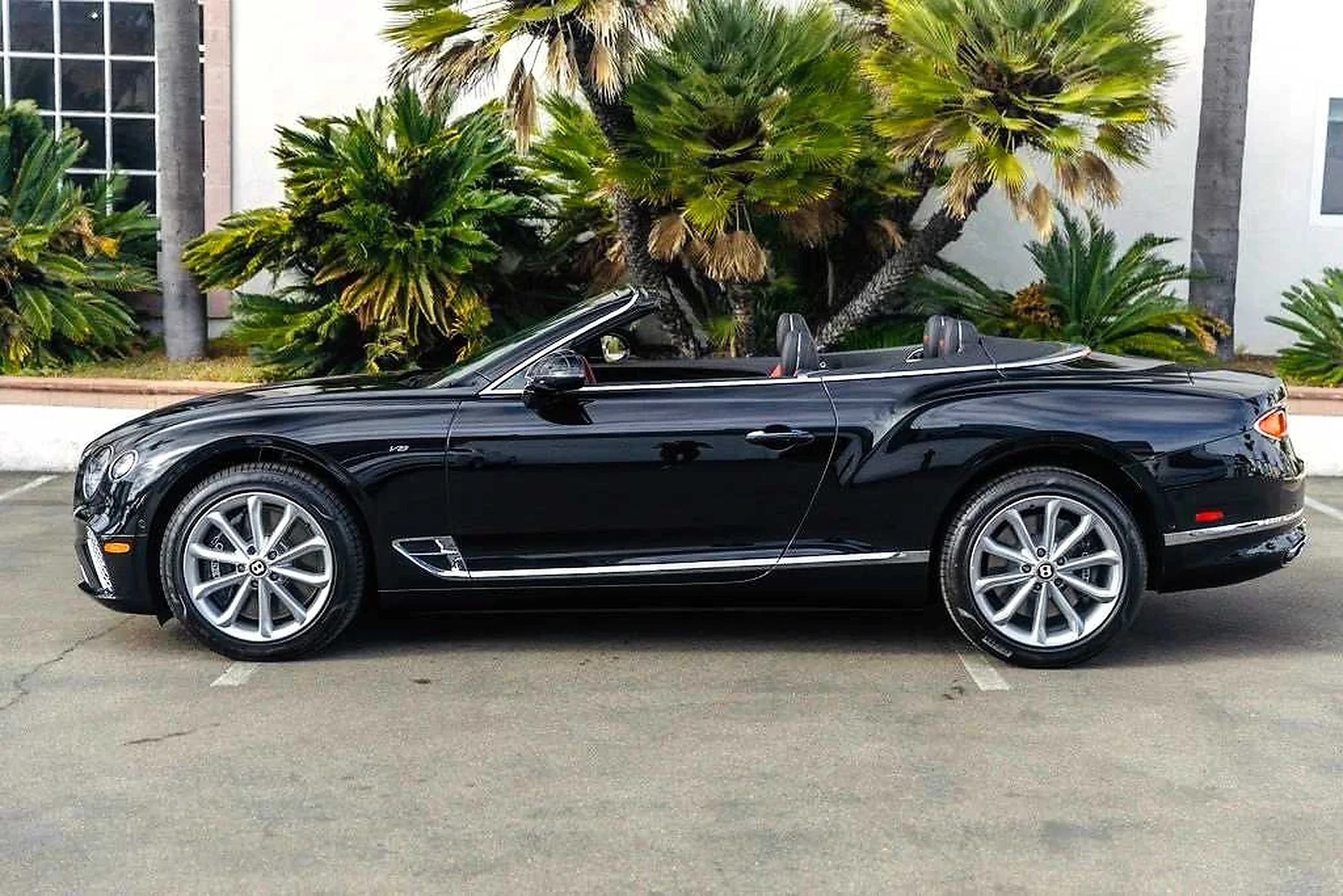 Bentley Continental GTC exterior for miami hotel delivery