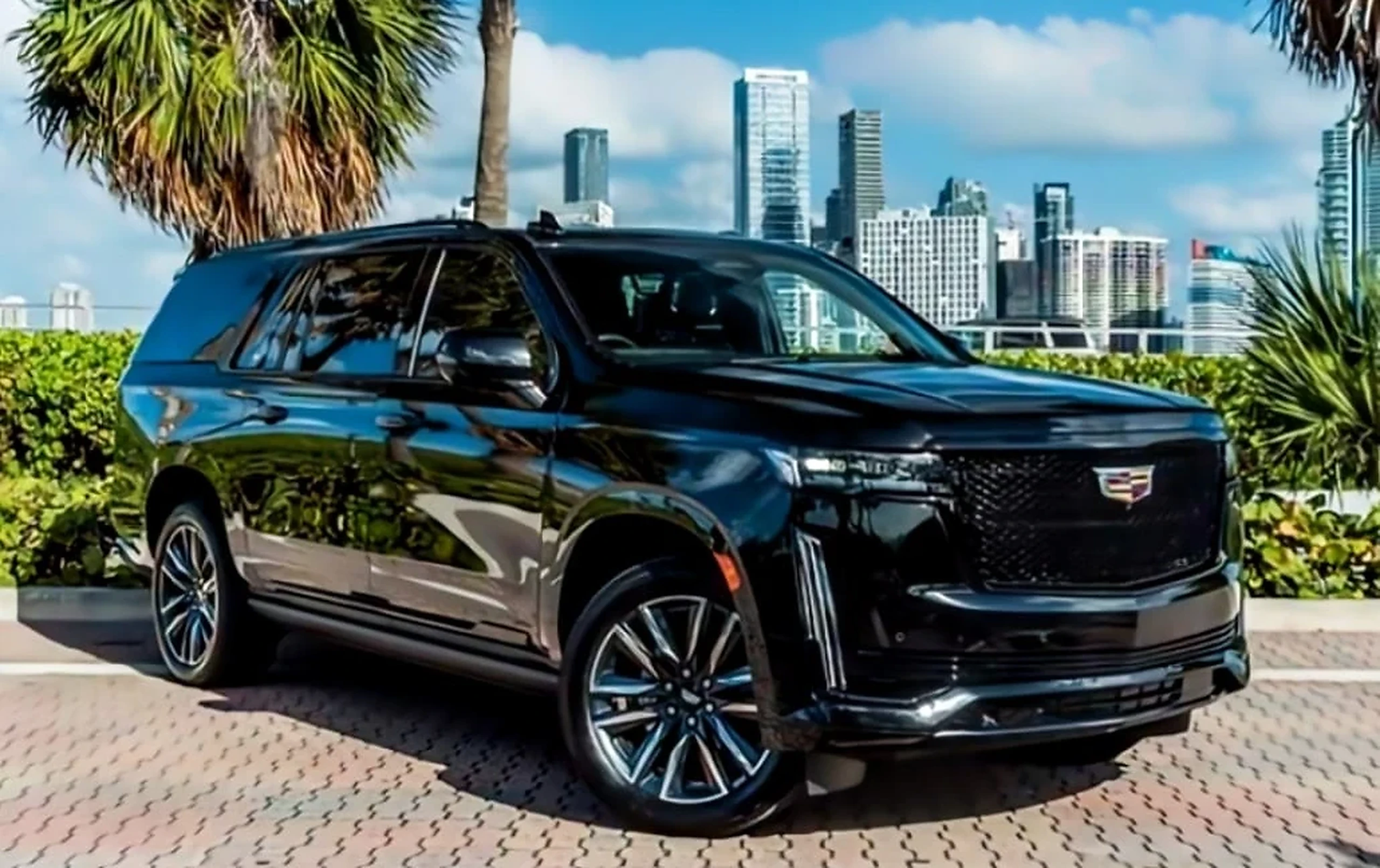 Cadillac Escalade ESV selected for MIA / LUX