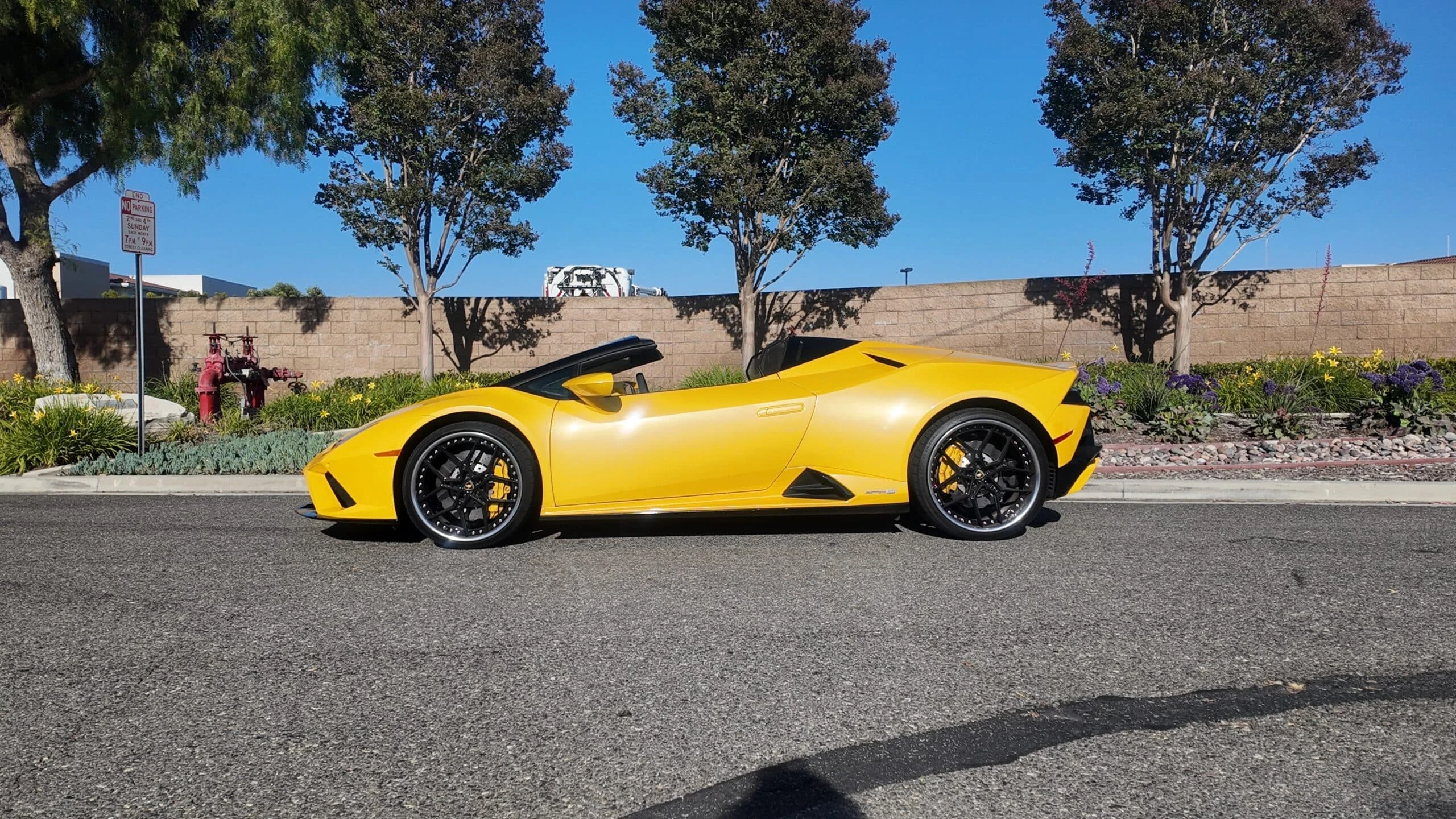 Lamborghini Huracán EVO Spyder detail relevant to multi-car exotic rental coordination on MIA / LUX