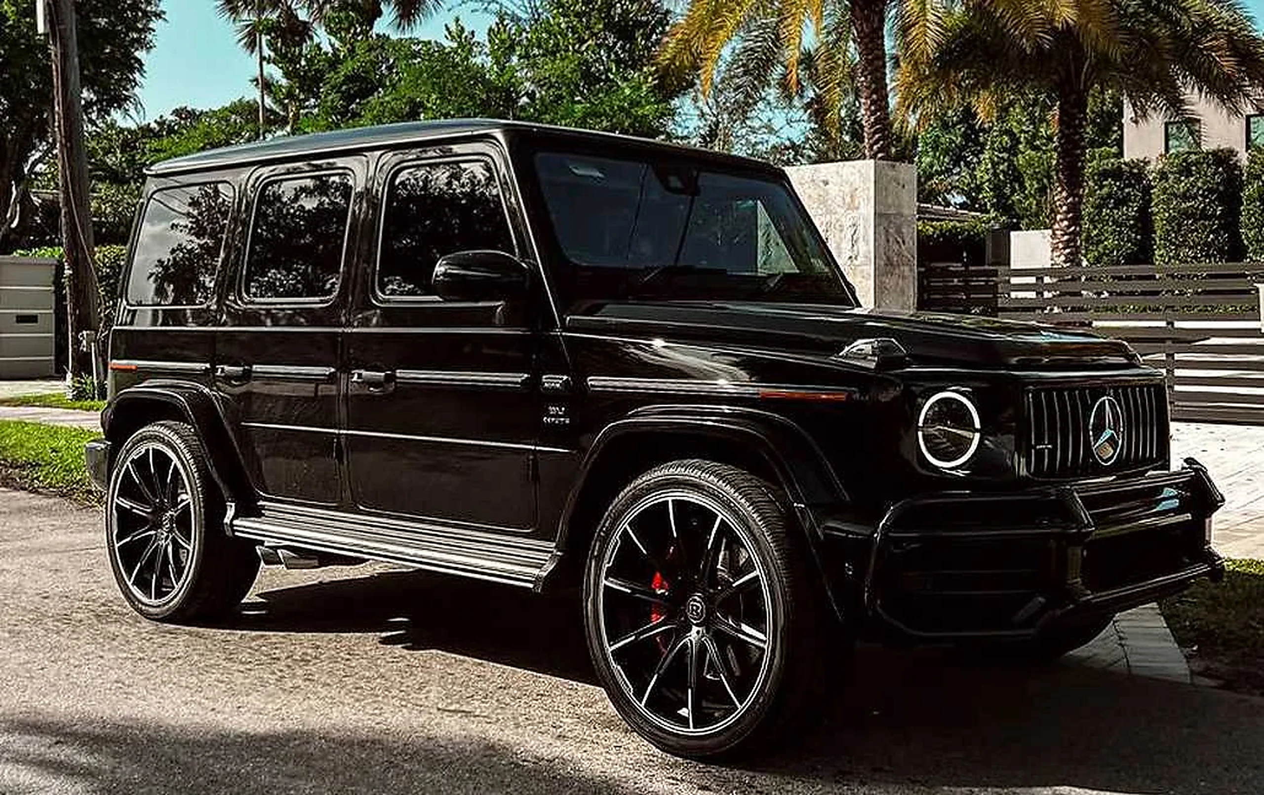 Mercedes-AMG G 63 for birthday exotic car rentals — luxury car rental Miami airport — MIA / LUX guide